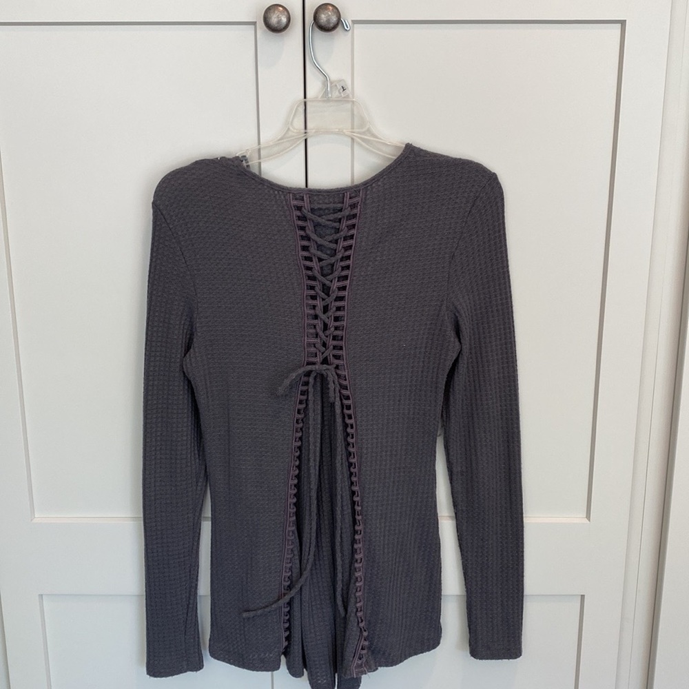 Gray Long-sleeve Top